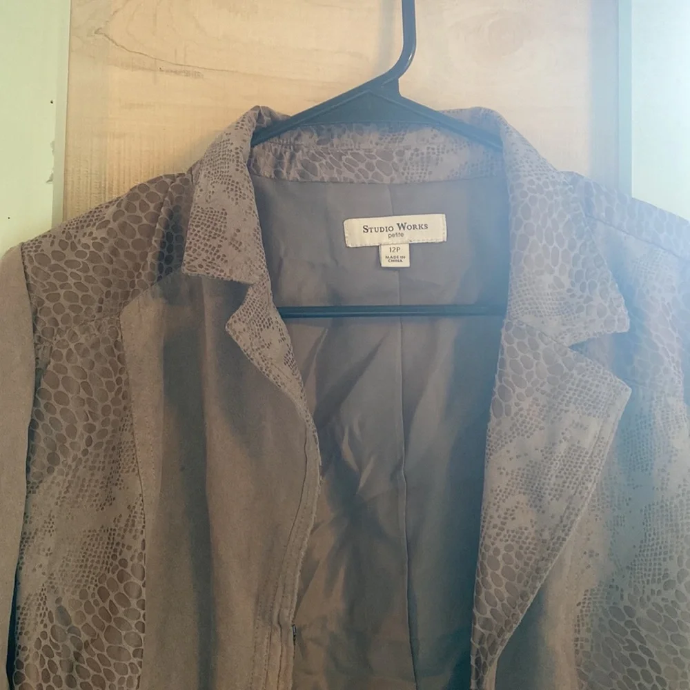 Snake pattern jacket - Picture 2 of 4